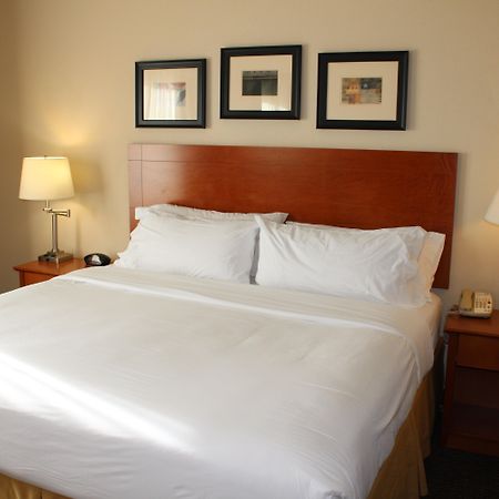 Holiday Inn Express Hotel Vernal By Ihg Exterior foto